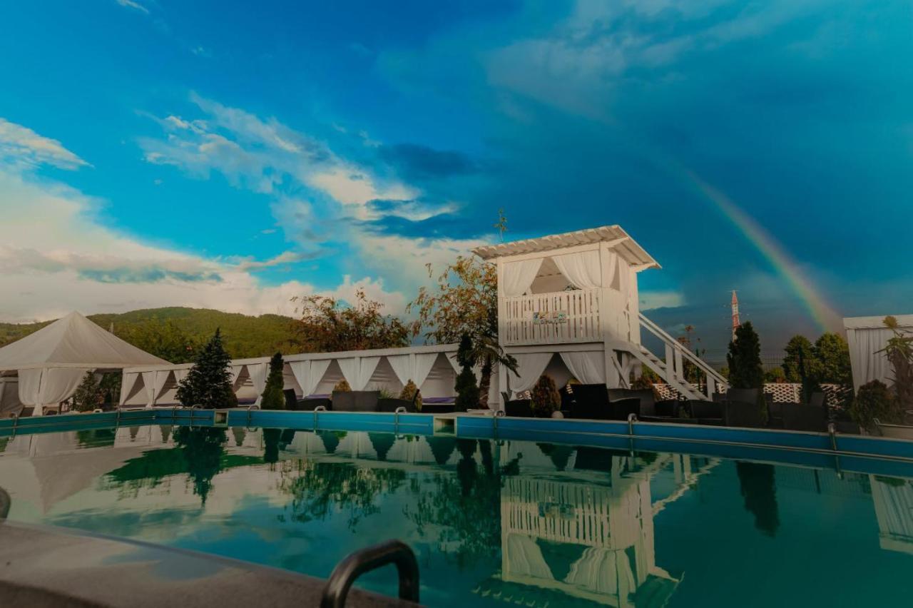 Juliana Platinum Brad Hotel Kültér fotó