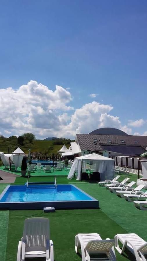 Juliana Platinum Brad Hotel Kültér fotó
